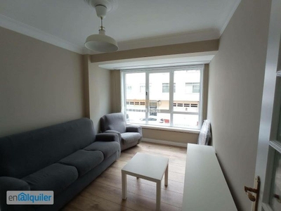 Alquiler de piso amueblado de 3 dormitorios en Ultramar, Ferrol