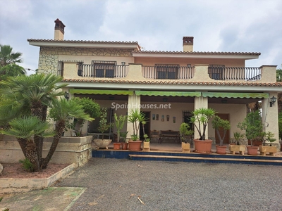Casa independiente en venta en Algoda-Matola-Llano de San José, Elche