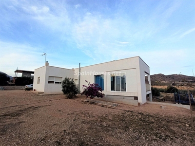Casa independiente en venta en Distrito 1, Alicante