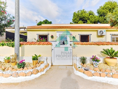 Villa en venta en Zona Pueblo, Pilar de la Horadada