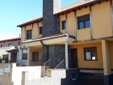 Venta Casa unifamiliar León. Con terraza 239 m²