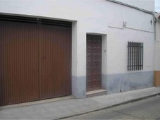 Venta Casa unifamiliar en Calle Villanueva de La Serena. A reformar 200 m²