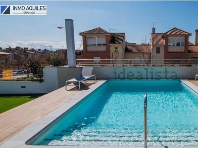 Alquiler de piso en Cerrillo de Maracena - Periodistas de 1 habitación con terraza y piscina