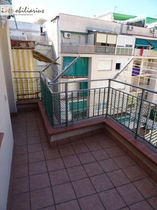 Alquiler de piso en El Carmel de 2 habitaciones con terraza y muebles