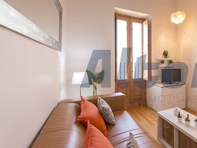 Alquiler de piso en Puerta del Ángel de 1 habitación con muebles y aire acondicionado