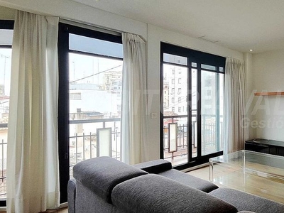 Alquiler de piso en Sant Francesc de 3 habitaciones con muebles y balcón