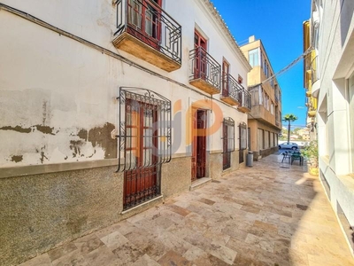 Casa adosada en venta en Albox