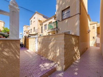 Casa adosada en venta en Parque Acuático - Sector 25, Torrevieja