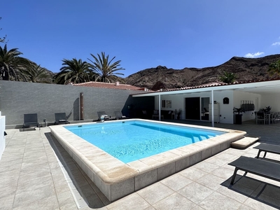 Chalet en venta en Mogán, Gran Canaria