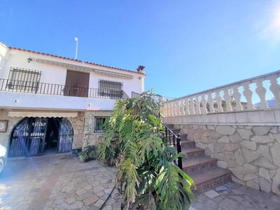 Chalet en venta en Urbanitzacions i Pedanies Nord, Alzira