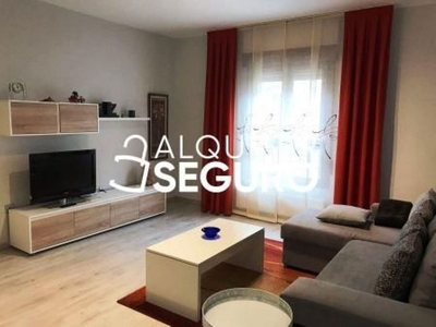 Piso en alquiler en Centro - Vitoria-Gasteiz de 1 habitación con muebles y calefacción