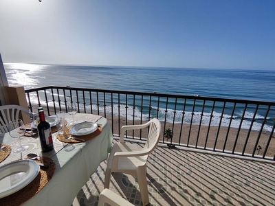 Piso en alquiler en paseo Marítimo Rey de España de 2 habitaciones con terraza y piscina