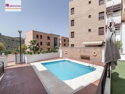 Piso en venta en calle Picos de Europa de 2 habitaciones con terraza y piscina