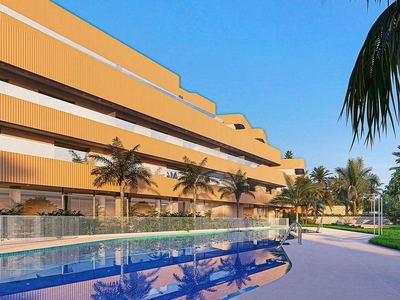Piso en venta en Puerto - Plaza de Toros de 4 habitaciones con terraza y piscina