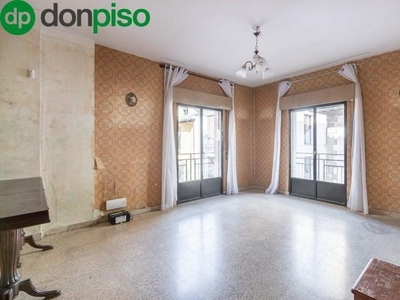 Piso en venta en San Matías-Realejo, Granada