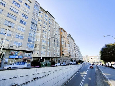 Piso en venta en Travesía de Vigo - San Xoán de 3 habitaciones con calefacción y ascensor