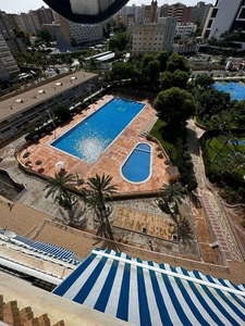 Venta de piso en avenida De Benidorm de 1 habitación con terraza y piscina