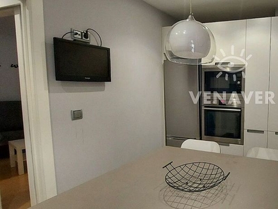 Venta de piso en calle Da Coruña de 2 habitaciones con calefacción y ascensor