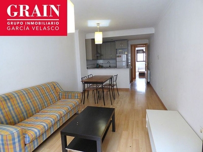 Venta de piso en Carretas - Huerta de Marzo - La Pajarita de 2 habitaciones con balcón y aire acondicionado