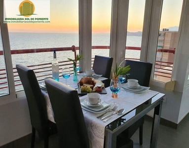 Venta de piso en Playa de Levante de 4 habitaciones con terraza y piscina