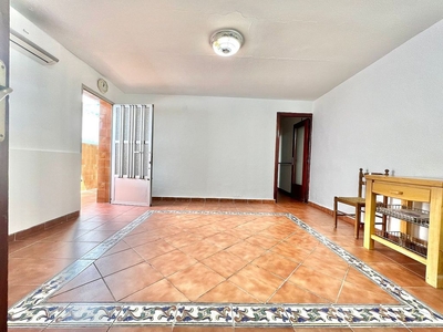 Venta de piso en San Roque - Ronda norte de 5 habitaciones con terraza y garaje