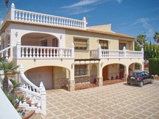 Venta Casa unifamiliar Calp. Buen estado con terraza 440 m²