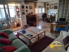 Venta Chalet en Calle Concejo Mérida. 180 m²