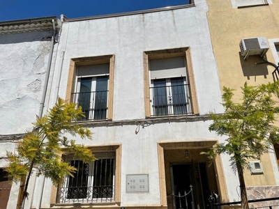 Сasa con terreno en venta en la Calle Cantarerías' Villanueva del Arzobispo