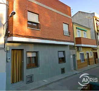 Сasa con terreno en venta en la Calle de la Alameda' Villasequilla