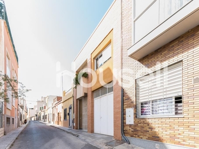 Сasa con terreno en venta en la Calle Octavio Aguilar' Almería