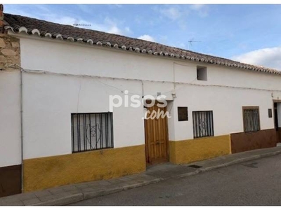 Casa adosada en venta en Calle Puerta Granada