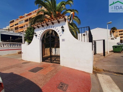 Chalet independiente con terreno en venta en la Calle Torrepaquita' La Playa
