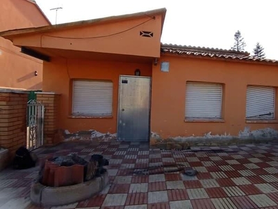 Chalet independiente con terreno en venta en la el Pla-de-sanç' Sant Salvador de Guardiola