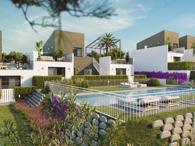 Chalet independiente con terreno en venta en la Mosa Trajectum Golf Resort' Murcia
