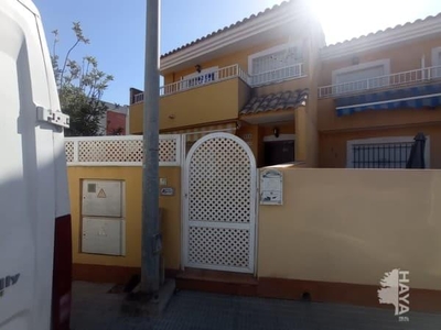 Chalet independiente con terreno en venta en la Plaza de España' Cartagena
