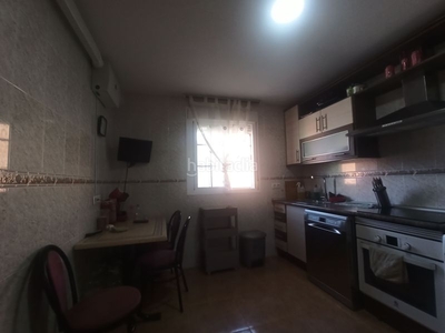 Piso de 3 dormitorios - 2 baños - garaje - balcones en Numancia de la Sagra