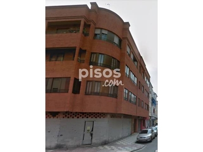 Piso en venta en Calle de Pedro Coca en Centro-Villacerrada-Pajarita por 141.500 €