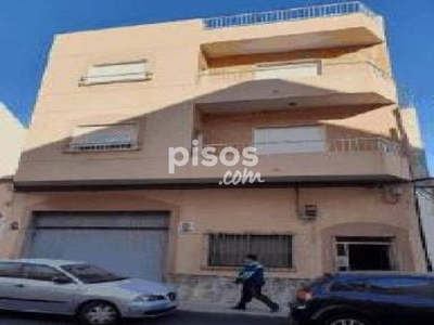 Piso en venta en Calle Mami Carrera