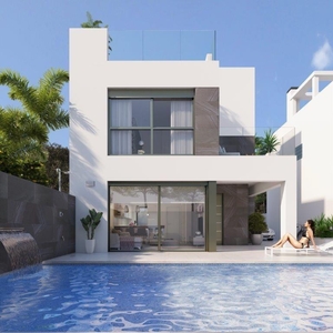 Villa con terreno en venta en la Avenida del Mar' Orihuela