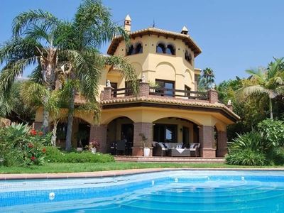 Villa con terreno en venta en la Caleta-La Guardia' Salobreña