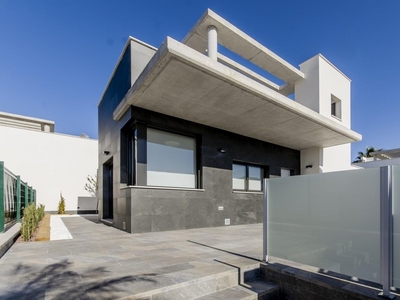 Villa con terreno en venta en la Calle Lorca' Murcia