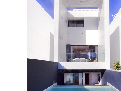 Villa con terreno en venta en la Carrer Riu Girona' Alfaz del Pi