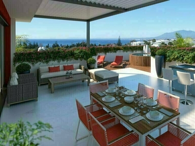 Apartamento en venta en Marbella, Málaga