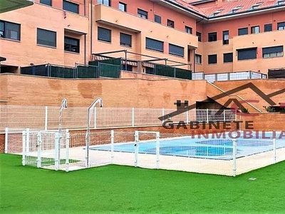Dúplex en venta en Méntrida de 3 habitaciones con terraza y piscina