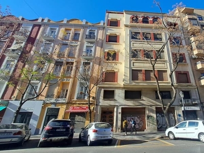 Piso en venta en Calle Albacete, 3º, 46007, Valencia (Valencia)