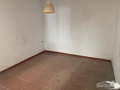 Venta de casa en Fernán-Núñez