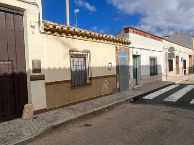 Venta de casa en Tomelloso