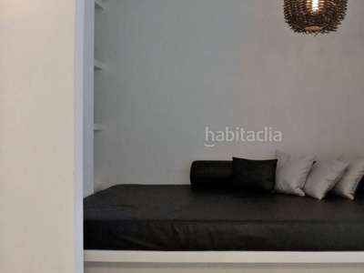 Alquiler apartamento ático chic singular en zona palau de la música, bcn en Barcelona