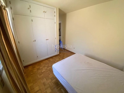 Alquiler apartamento en alquiler en barajas - casco histórico, 1 dormitorio. en Madrid