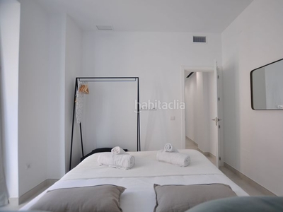 Alquiler apartamento en calle capuchinos 4 se alquila apartamento en la zona de capuchinos en Málaga